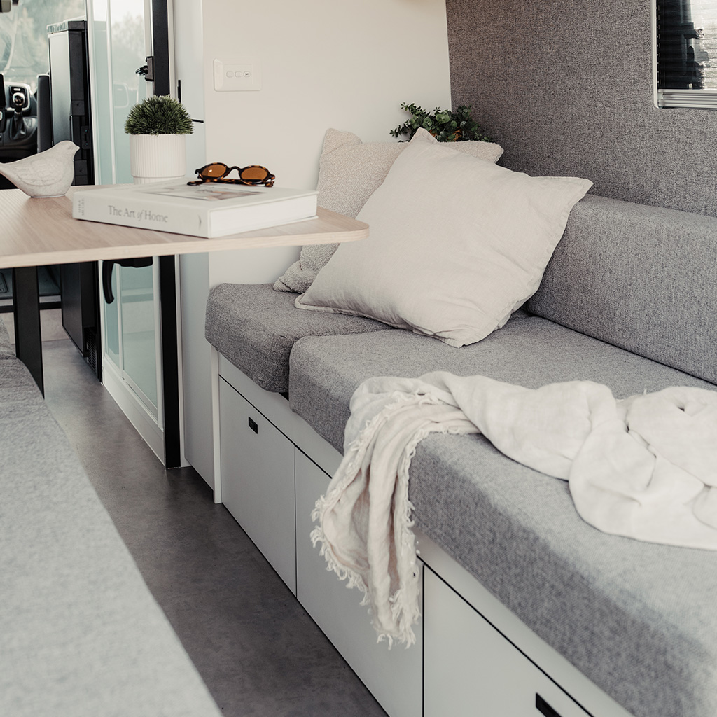 Interstate Motorhomes