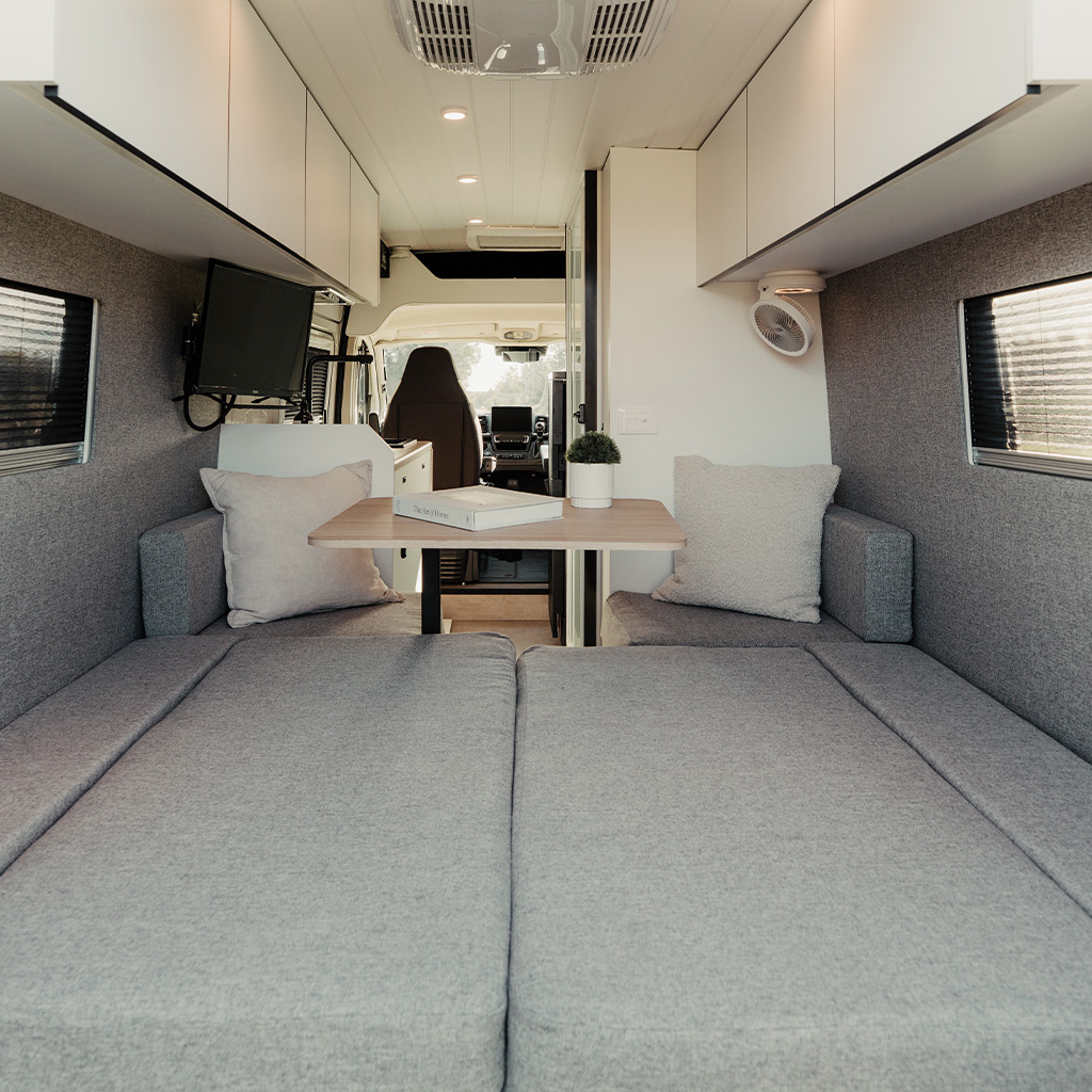 Interstate Motorhomes